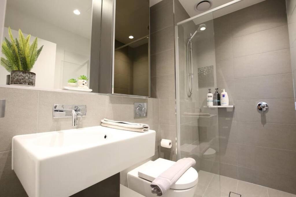 Luxury 2Bedroom2Bathroom Apartment At Mel Cbd Melbourne Exterior photo
